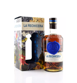 LA HECHICERA Colombian Rum 40%