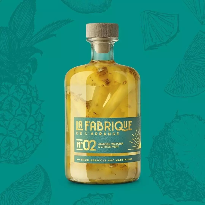 FABRIQUE DE L'ARRANGÉ N°1 Ananas Victoria & Noix de Coco 32%