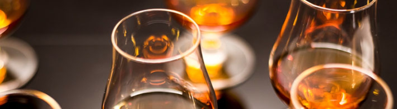 Comment déguster et apprécier le rhum comme un expert ?